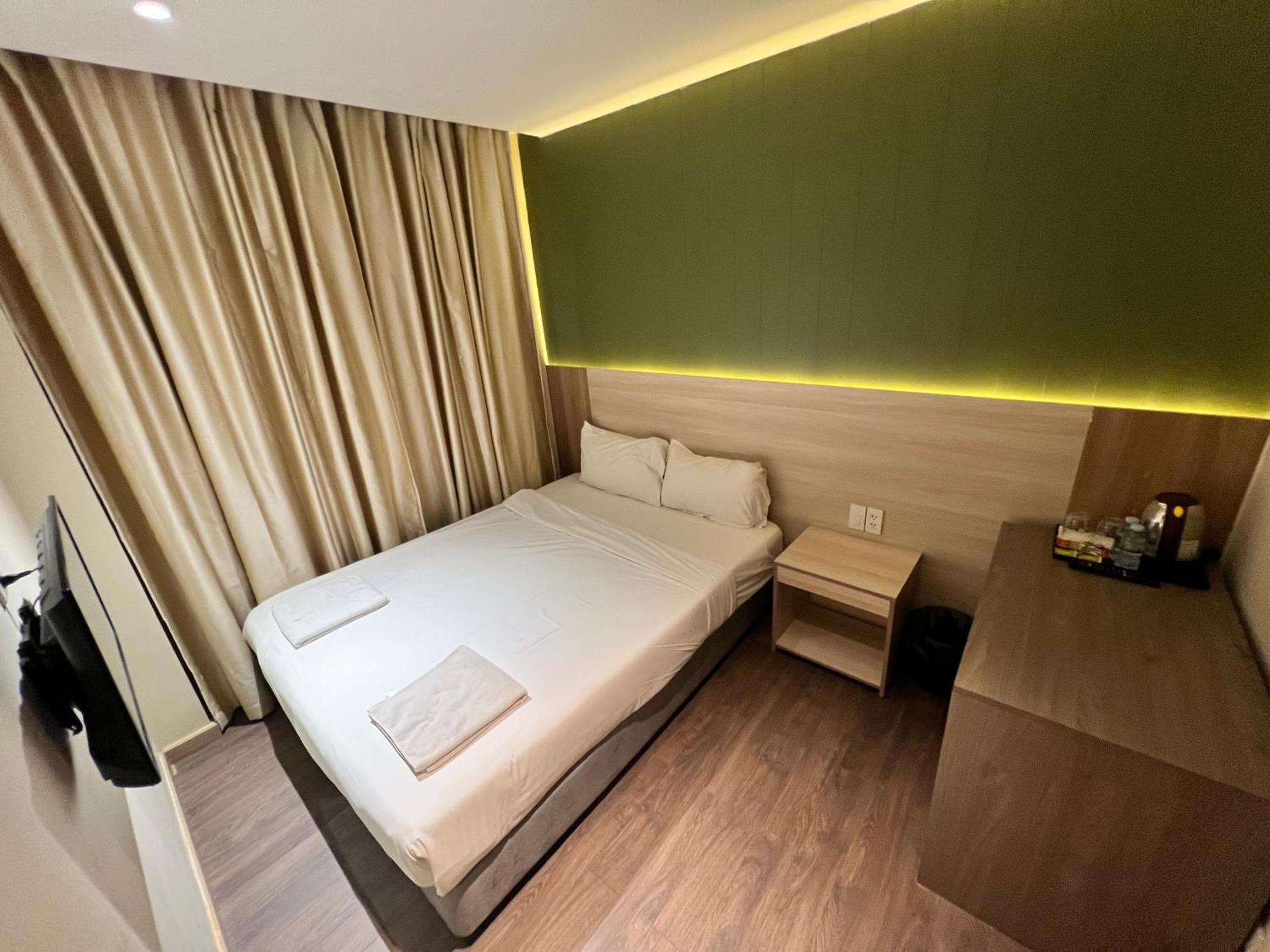 Lucie Hotel В'єнтьян Екстер'єр фото