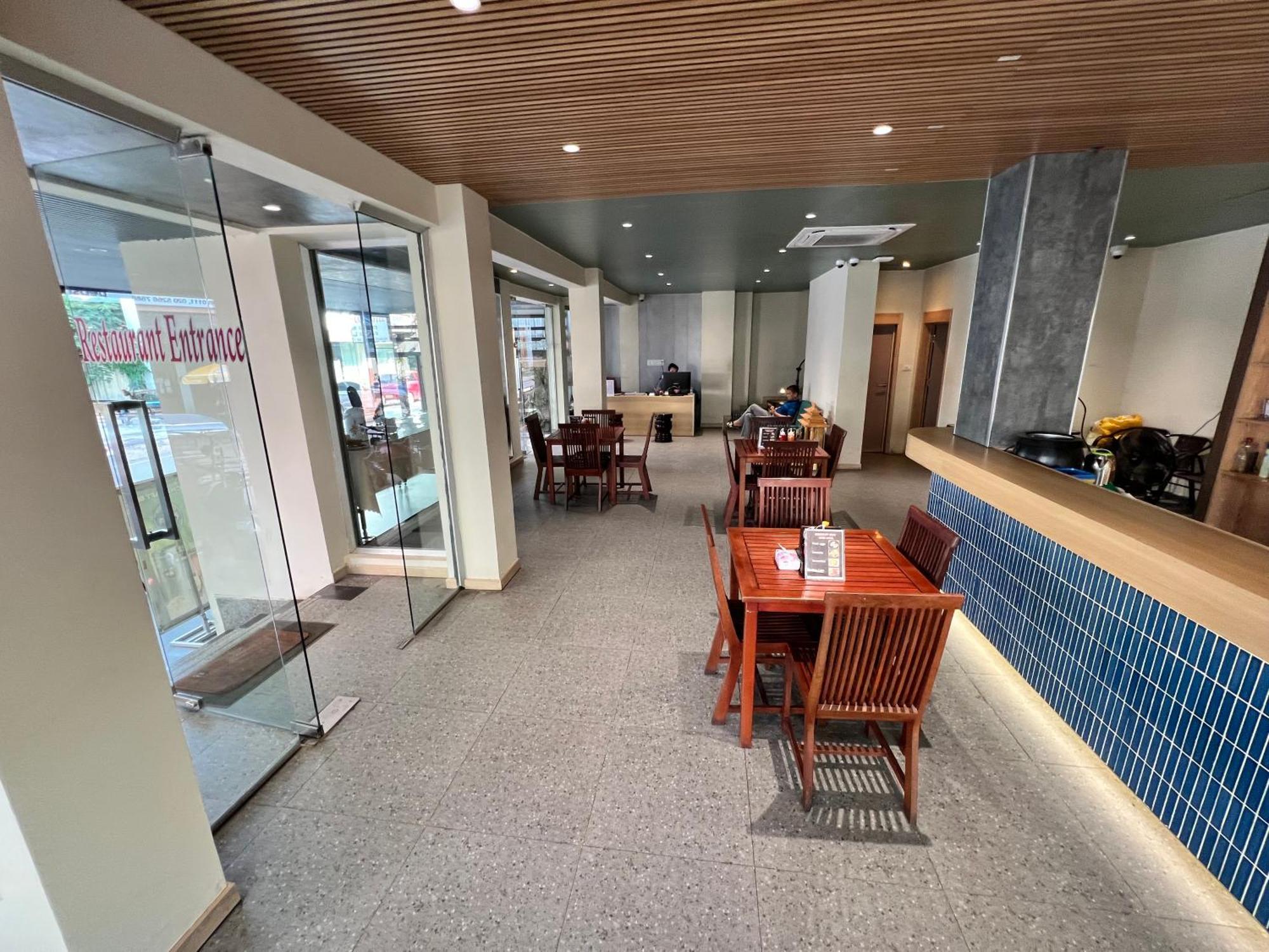 Lucie Hotel В'єнтьян Екстер'єр фото